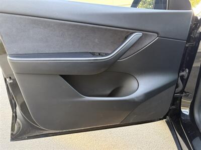 2021 Tesla Model Y Performance With Navigation, Back Up Camera And Leather - Photo 16 - Irvine, CA 92614
