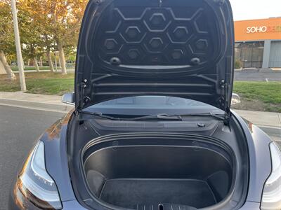 2018 Tesla Model 3 Mid Range  Included $4000 IRS Tax Credit With Navigation, Back Up Camera And Leather - Photo 13 - Irvine, CA 92614