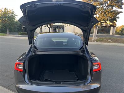 2018 Tesla Model 3 Mid Range  Included $4000 IRS Tax Credit With Navigation, Back Up Camera And Leather - Photo 7 - Irvine, CA 92614