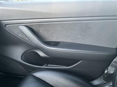2018 Tesla Model 3 Mid Range  Included $4000 IRS Tax Credit With Navigation, Back Up Camera And Leather - Photo 27 - Irvine, CA 92614