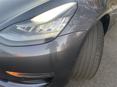 2018 Tesla Model 3 Mid Range  Included $4000 IRS Tax Credit With Navigation, Back Up Camera And Leather - Photo 33 - Irvine, CA 92614
