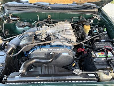 1999 Toyota Tacoma 4WD V6 Extended Cab With New Timing Belt And Water Pump - Photo 25 - Irvine, CA 92614