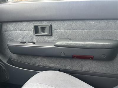 2000 Toyota Tacoma Prerunner V6  Extended cab Timing Belt Has Been Replaced - Photo 21 - Irvine, CA 92614