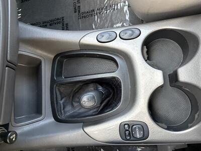 2001 Toyota Sequoia Limited 4WD With New Timing Belt & Water Pump - Photo 21 - Irvine, CA 92614