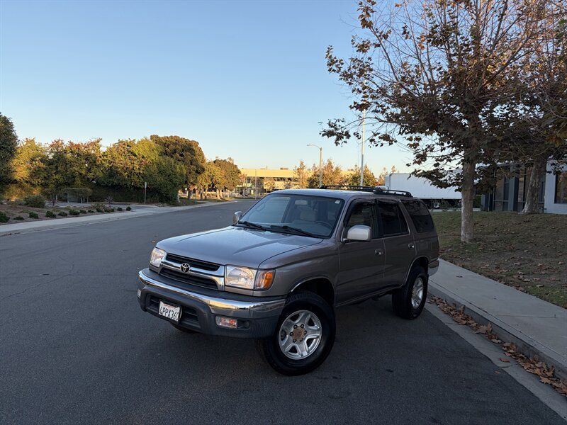 2001 Toyota 4Runner SR5 V6  Timing Belt Has Been Changed - Photo 1 - Irvine, CA 92614
