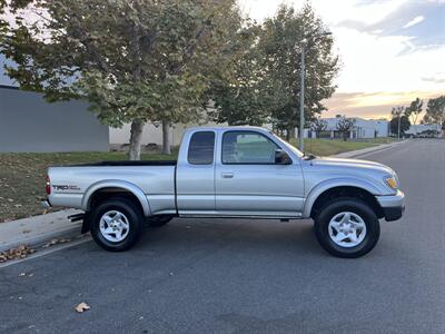 2004 Toyota Tacoma V6 PreRunner  Timing Belt Has Been Replaced - Photo 9 - Irvine, CA 92614