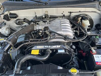 2004 Toyota Tacoma V6 PreRunner  Timing Belt Has Been Replaced - Photo 25 - Irvine, CA 92614