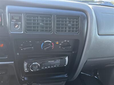 2004 Toyota Tacoma V6 PreRunner  Timing Belt Has Been Replaced - Photo 19 - Irvine, CA 92614