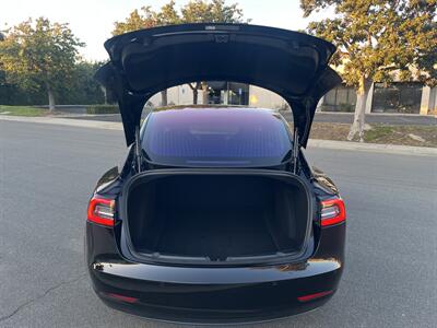 2018 Tesla Model 3 Long Range  Included $4000 IRS Tax Credit With Navigation, Back Up Camera And Leather - Photo 6 - Irvine, CA 92614