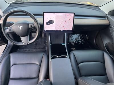 2018 Tesla Model 3 Long Range  Included $4000 IRS Tax Credit With Navigation, Back Up Camera And Leather - Photo 27 - Irvine, CA 92614