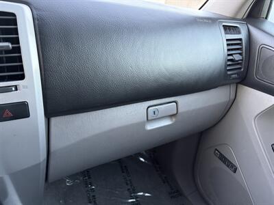 2006 Toyota 4Runner Limited V6 With Leather, Sun Roof - Photo 22 - Irvine, CA 92614