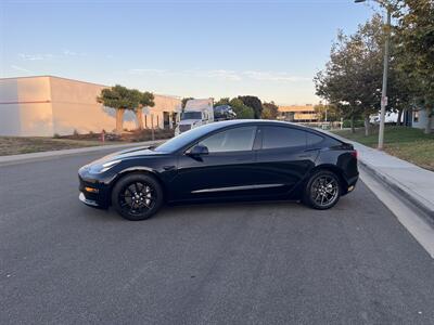 2018 Tesla Model 3 Long Range  Included $4000 IRS Tax Credit With Navigation, Back Up Camera And Leather - Photo 2 - Irvine, CA 92614