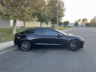 2018 Tesla Model 3 Long Range  Included $4000 IRS Tax Credit With Navigation, Back Up Camera And Leather - Photo 9 - Irvine, CA 92614
