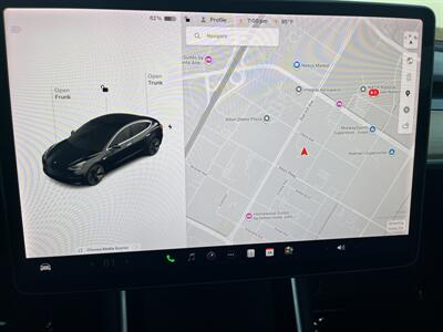 2018 Tesla Model 3 Long Range  Included $4000 IRS Tax Credit With Navigation, Back Up Camera And Leather - Photo 20 - Irvine, CA 92614