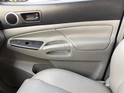 2015 Toyota Tacoma V6 PreRunner  With Leather & Back Up camera - Photo 23 - Irvine, CA 92614