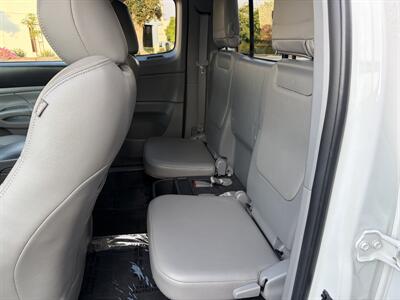 2015 Toyota Tacoma V6 PreRunner  With Leather & Back Up camera - Photo 25 - Irvine, CA 92614