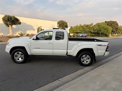 2015 Toyota Tacoma V6 PreRunner  With Leather & Back Up camera - Photo 8 - Irvine, CA 92614