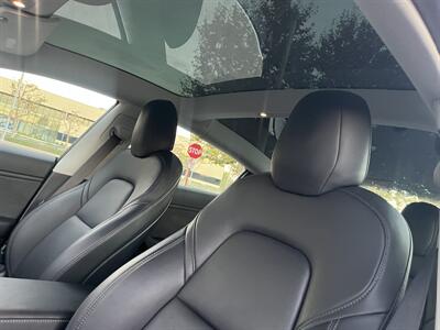 2018 Tesla Model 3 Mid Range  Included $4000 IRS Tax Credit With Navigation, Back Up Camera And Leather - Photo 16 - Irvine, CA 92614