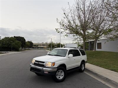 2001 Toyota 4Runner 4WD SR5  With New Timing Belt And Water Pump - Photo 1 - Irvine, CA 92614