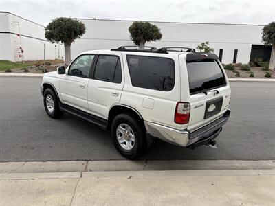 2001 Toyota 4Runner 4WD SR5  With New Timing Belt And Water Pump - Photo 10 - Irvine, CA 92614