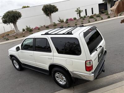 2001 Toyota 4Runner 4WD SR5  With New Timing Belt And Water Pump - Photo 12 - Irvine, CA 92614