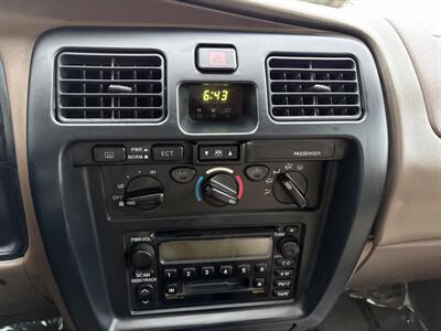 2001 Toyota 4Runner 4WD SR5  With New Timing Belt And Water Pump - Photo 18 - Irvine, CA 92614