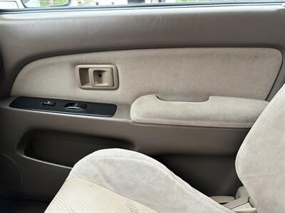 2001 Toyota 4Runner 4WD SR5  With New Timing Belt And Water Pump - Photo 22 - Irvine, CA 92614