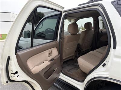 2001 Toyota 4Runner 4WD SR5  With New Timing Belt And Water Pump - Photo 23 - Irvine, CA 92614