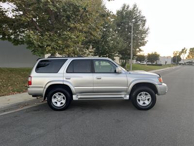 2000 Toyota 4Runner 4WD SR5  Timing Belt Has Been Replaced - Photo 7 - Irvine, CA 92614