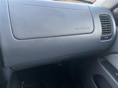 2000 Toyota 4Runner 4WD SR5  Timing Belt Has Been Replaced - Photo 20 - Irvine, CA 92614