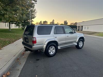 2000 Toyota 4Runner 4WD SR5  Timing Belt Has Been Replaced - Photo 4 - Irvine, CA 92614