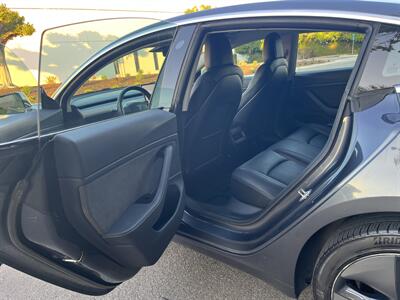 2018 Tesla Model 3 Mid Range  Included $4000 IRS Tax Credit With Navigation, Back Up Camera And Leather - Photo 23 - Irvine, CA 92614