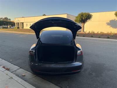 2021 Tesla Model 3 Standard Range Plus  Included $4000 IRS Tax Credit With Navigation, Back Up Camera And Leather - Photo 6 - Irvine, CA 92614