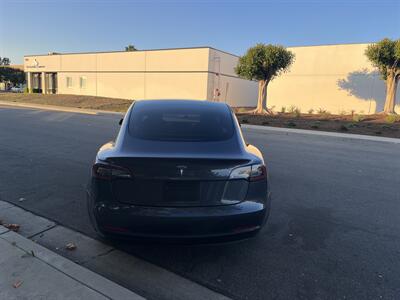 2021 Tesla Model 3 Standard Range Plus  Included $4000 IRS Tax Credit With Navigation, Back Up Camera And Leather - Photo 5 - Irvine, CA 92614