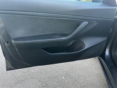 2021 Tesla Model 3 Standard Range Plus  Included $4000 IRS Tax Credit With Navigation, Back Up Camera And Leather - Photo 16 - Irvine, CA 92614