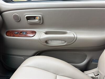 2001 Toyota Tundra Limited 4dr Access Cab Limited V8   - Photo 23 - Irvine, CA 92614