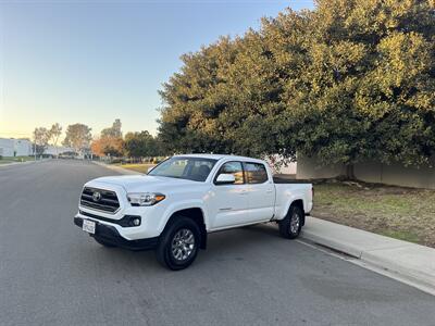 2017 Toyota Tacoma SR5 V6 Double Cab  Timing Chain Low Miles - Photo 10 - Irvine, CA 92614