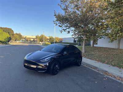 2021 Tesla Model Y Performance  Included $4000 IRS Tax Credit With Navigation, Back Up Camera And Leather - Photo 8 - Irvine, CA 92614