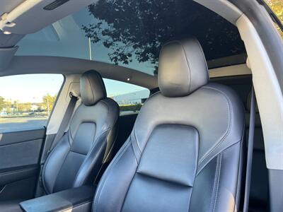2021 Tesla Model Y Performance  Included $4000 IRS Tax Credit With Navigation, Back Up Camera And Leather - Photo 18 - Irvine, CA 92614