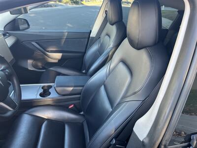 2021 Tesla Model Y Performance  Included $4000 IRS Tax Credit With Navigation, Back Up Camera And Leather - Photo 17 - Irvine, CA 92614