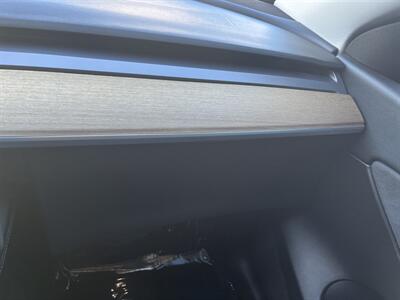 2021 Tesla Model Y Performance  Included $4000 IRS Tax Credit With Navigation, Back Up Camera And Leather - Photo 24 - Irvine, CA 92614