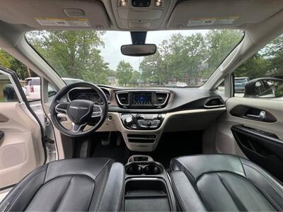 2020 Chrysler Voyager LXi   - Photo 6 - Siloam Springs, AR 72761