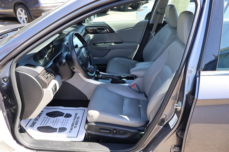 2017 Honda Accord EX-L - Photo 11 - Arleta, CA 91331