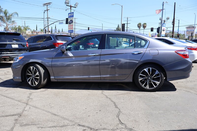 2017 Honda Accord EX-L - Photo 2 - Arleta, CA 91331