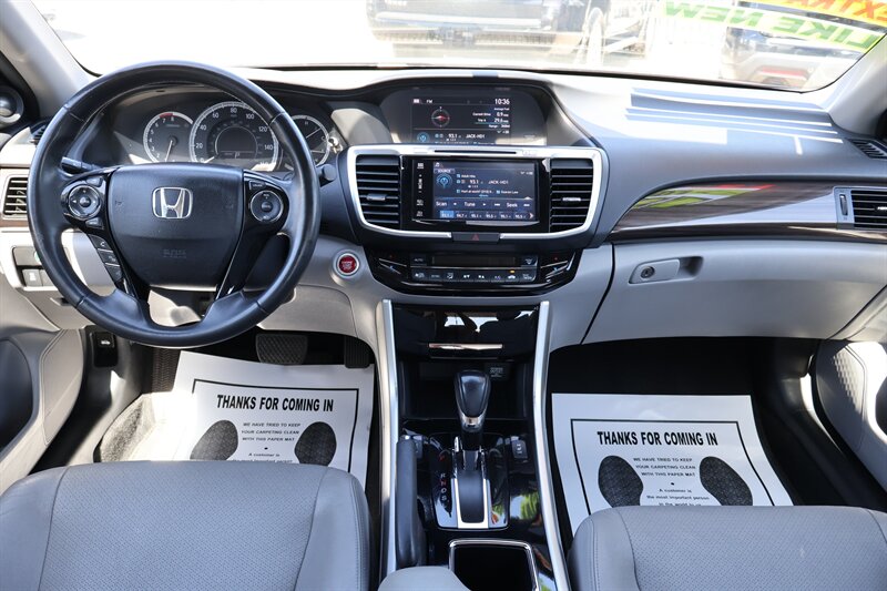 2017 Honda Accord EX-L - Photo 9 - Arleta, CA 91331