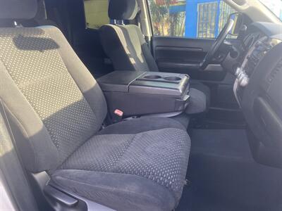 2010 Toyota Tundra Grade   - Photo 11 - Arleta, CA 91331