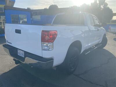 2010 Toyota Tundra Grade   - Photo 4 - Arleta, CA 91331