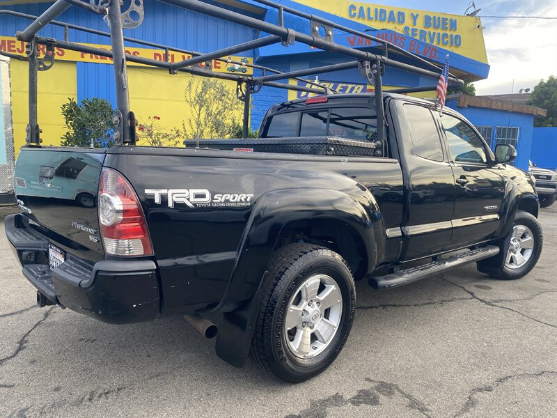 2015 Toyota Tacoma PreRunner V6 - Photo 4 - Arleta, CA 91331