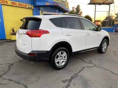 2014 Toyota RAV4 LE   - Photo 5 - Arleta, CA 91331