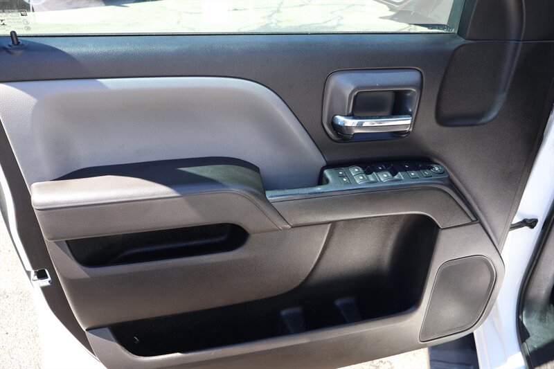 2017 GMC Sierra 1500 Z71 - Photo 12 - Arleta, CA 91331